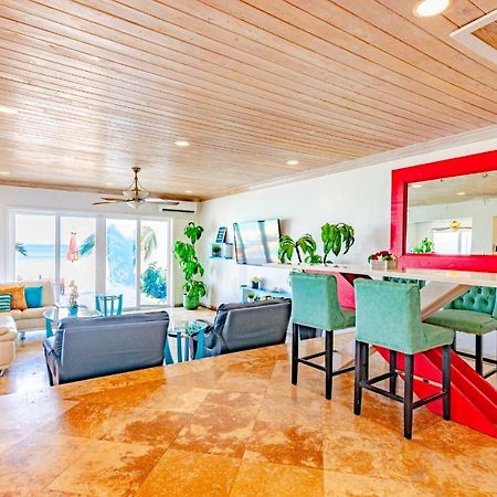 Caprice 7 -Oceanfront Villa - Gated Community With Pool Νασάου Εξωτερικό φωτογραφία