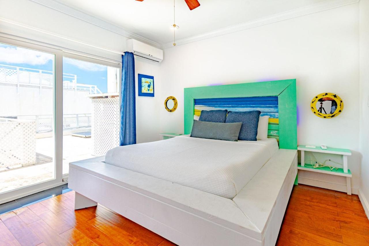 Caprice 7 -Oceanfront Villa - Gated Community With Pool Νασάου Εξωτερικό φωτογραφία